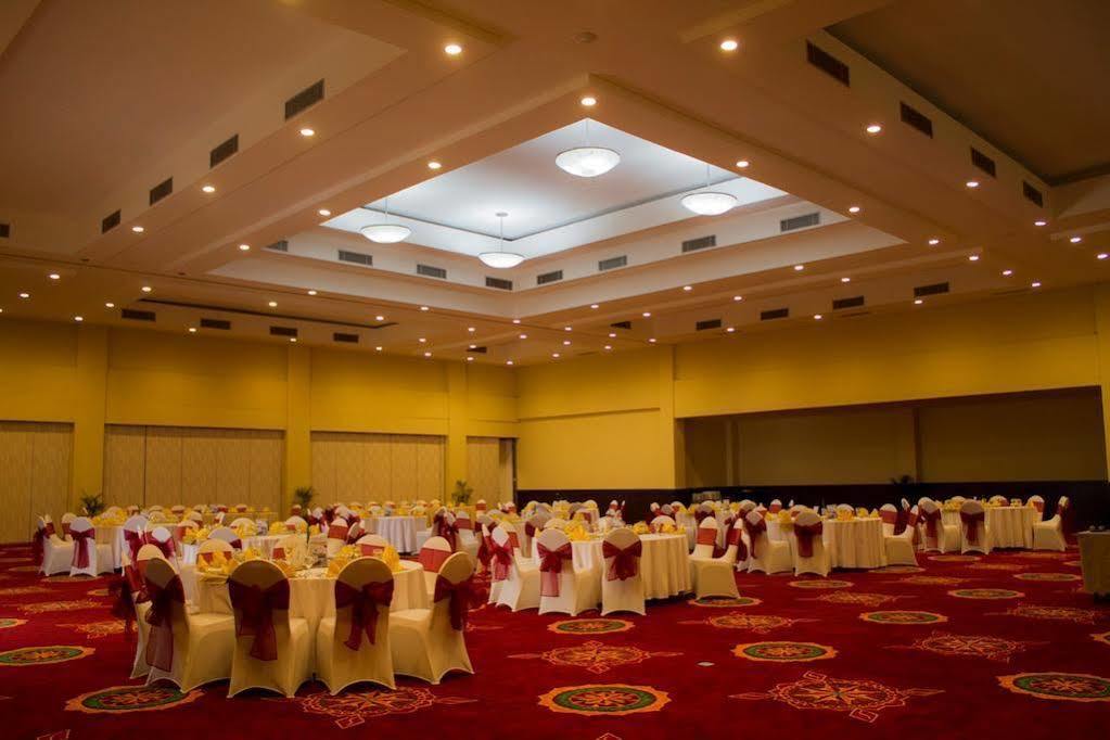 Padjadjaran Hotel Bogor Exteriör bild