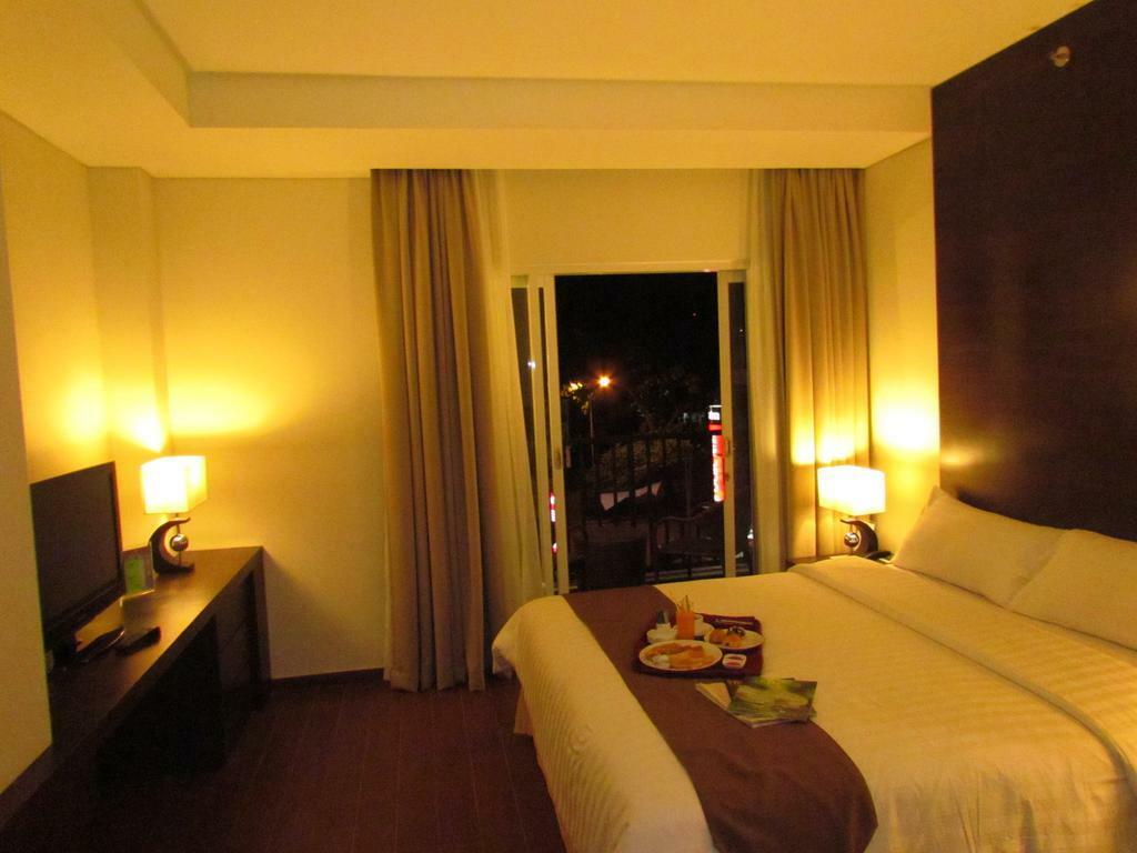 Padjadjaran Hotel Bogor Exteriör bild